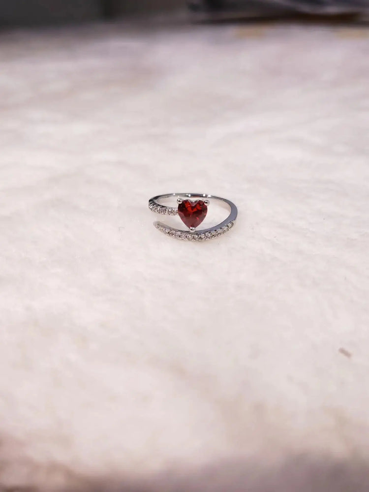 925 Sterling Silver Light Luxury Fashion Versatile Love Zircon Ring Birthday Party Anniversary Gift Jewelry and Clovers