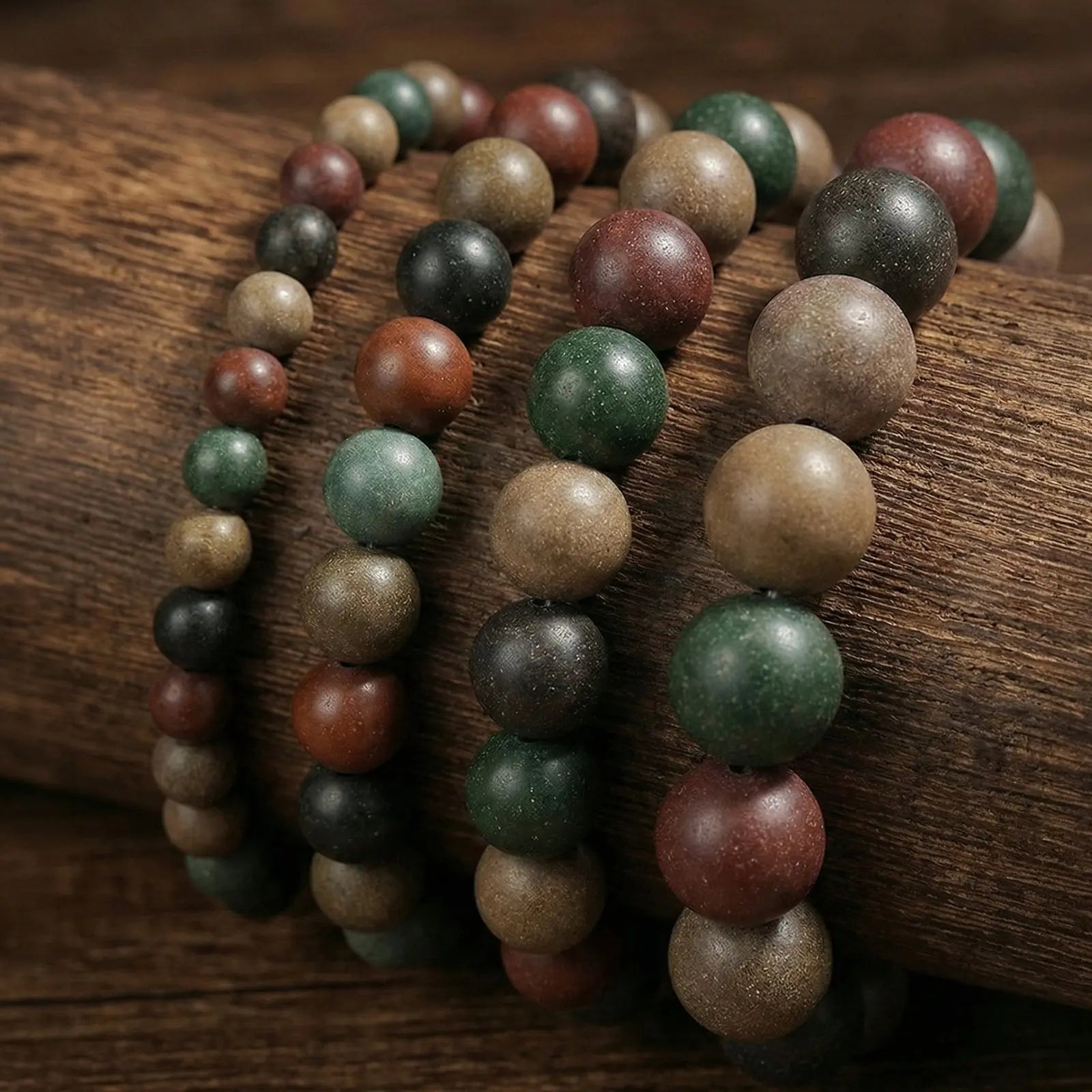 Bracelet Jewelry and Clovers