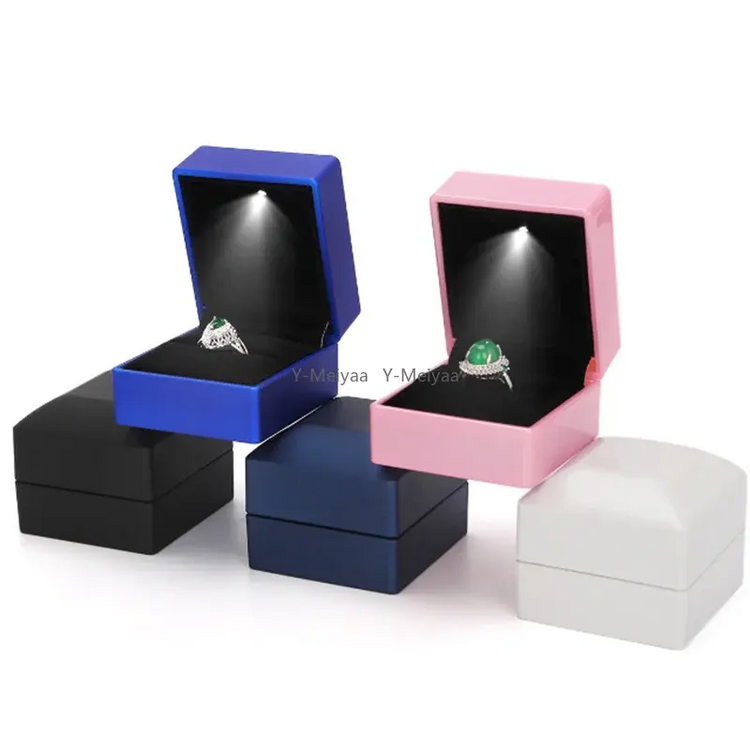 1PC LED Light Ring Box Engagement Proposal Wedding Luxury Gift Box Red Wine Ring Case for Valentine&
