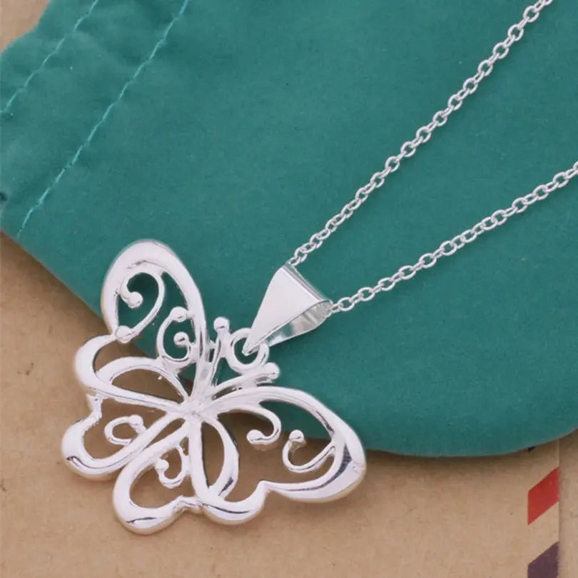 New 925 Sterling Silver Necklace Pendant Butterfly for Women Wedding Jewelry Fine Accessories High Quality Fashion Gifts Party Jewelry and Clovers