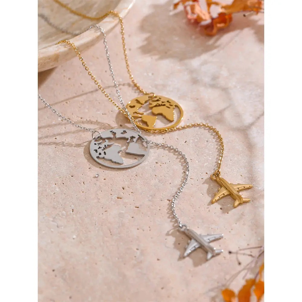 Yhpup New Arrivals Unique Creative Map Plane Pendant Necklace Gift Distinctive Stainless Steel Waterproof Jewellery Accessories Jewelry and Clovers