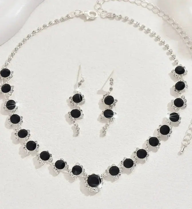 Women Fashion Accessories Teardrop Style Necklace Jewelry and Clovers